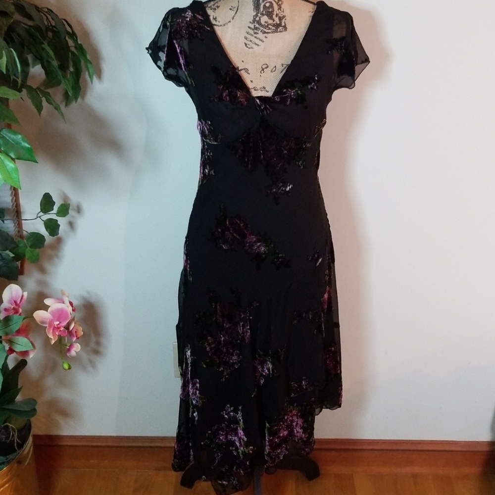 CDC Dress - Picture 8 of 8